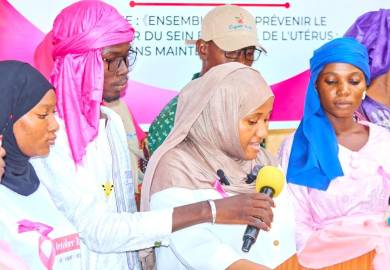2è édition d’Octobre Rose à l’Université Abdou Moumouni : EVFE mobilise la jeunesse universitaire pour la santé de la femme